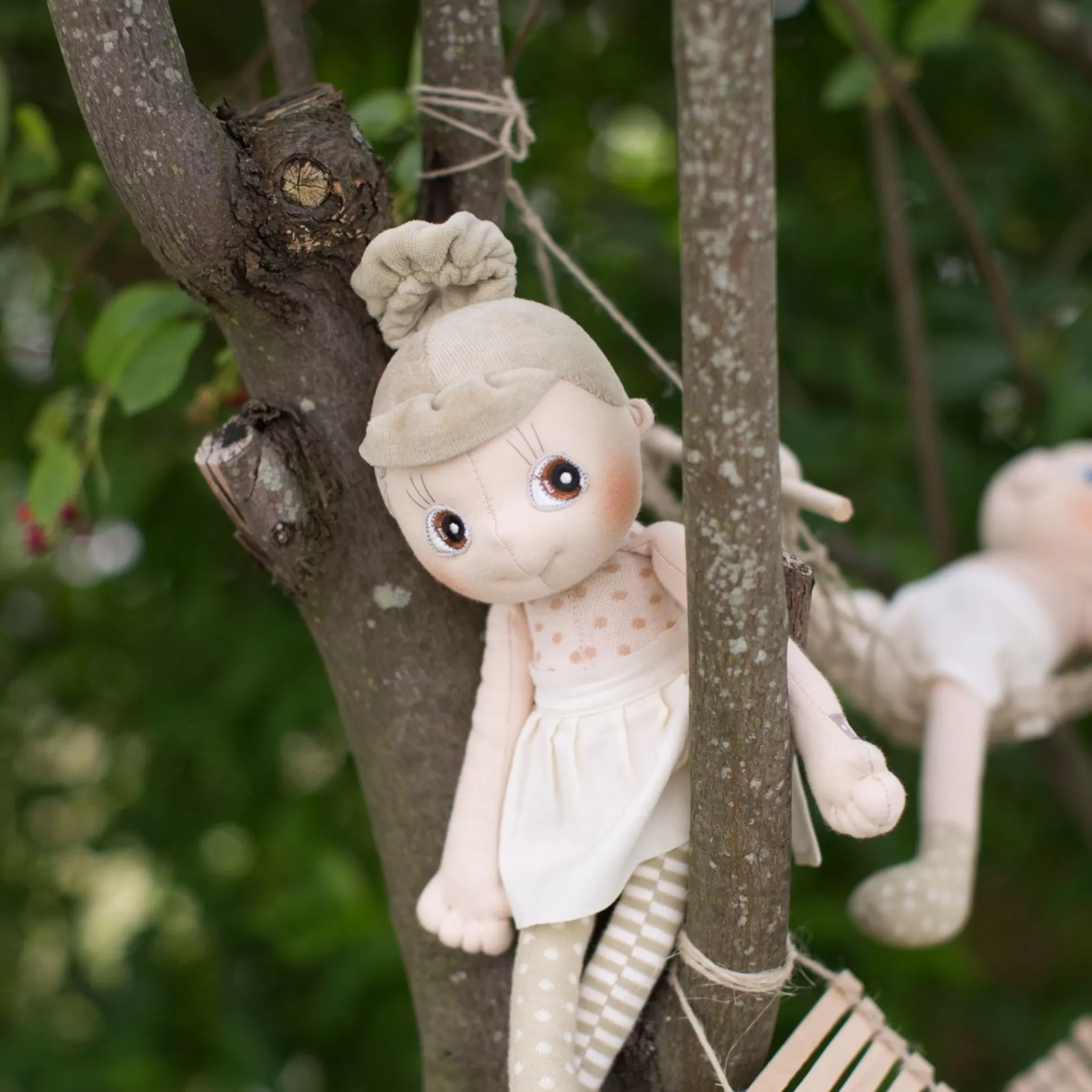 RUBENS BARN Dolls & Doll Accessories< Soft Doll Iris Ecobuds